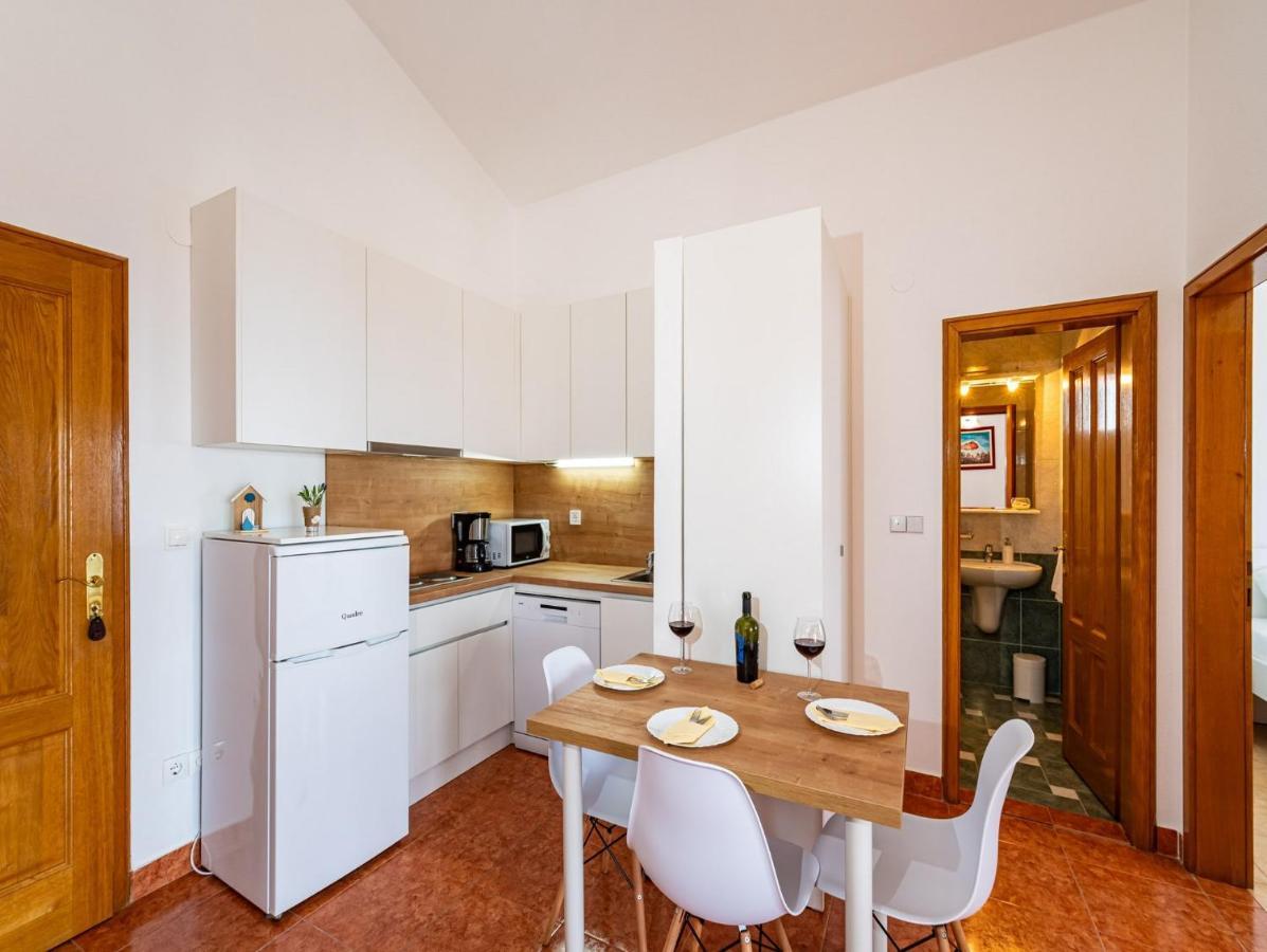Apartments Prkacin Starigrad Paklenica Eksteriør bilde