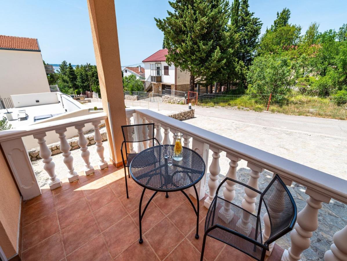 Apartments Prkacin Starigrad Paklenica Eksteriør bilde