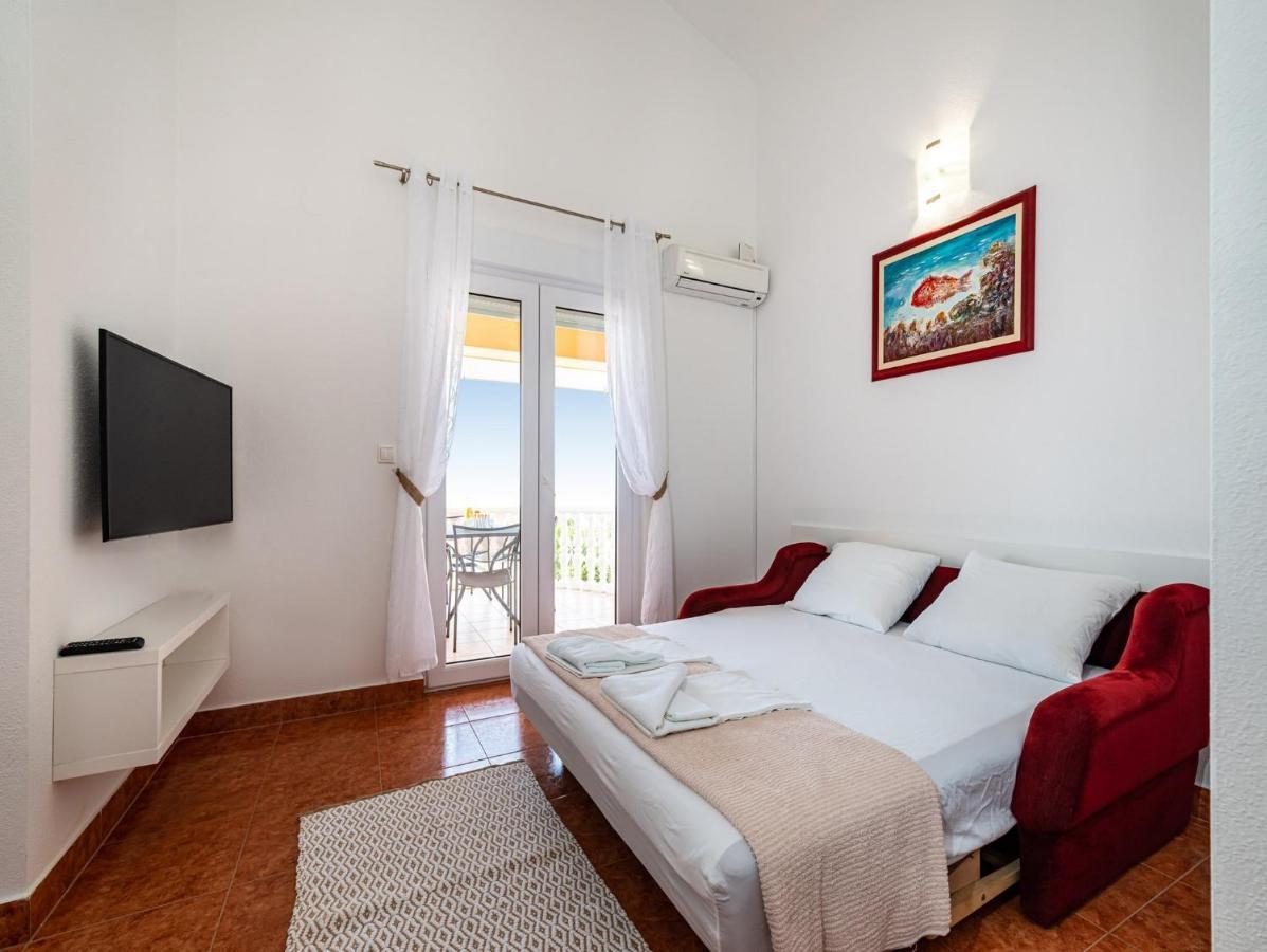 Apartments Prkacin Starigrad Paklenica Eksteriør bilde