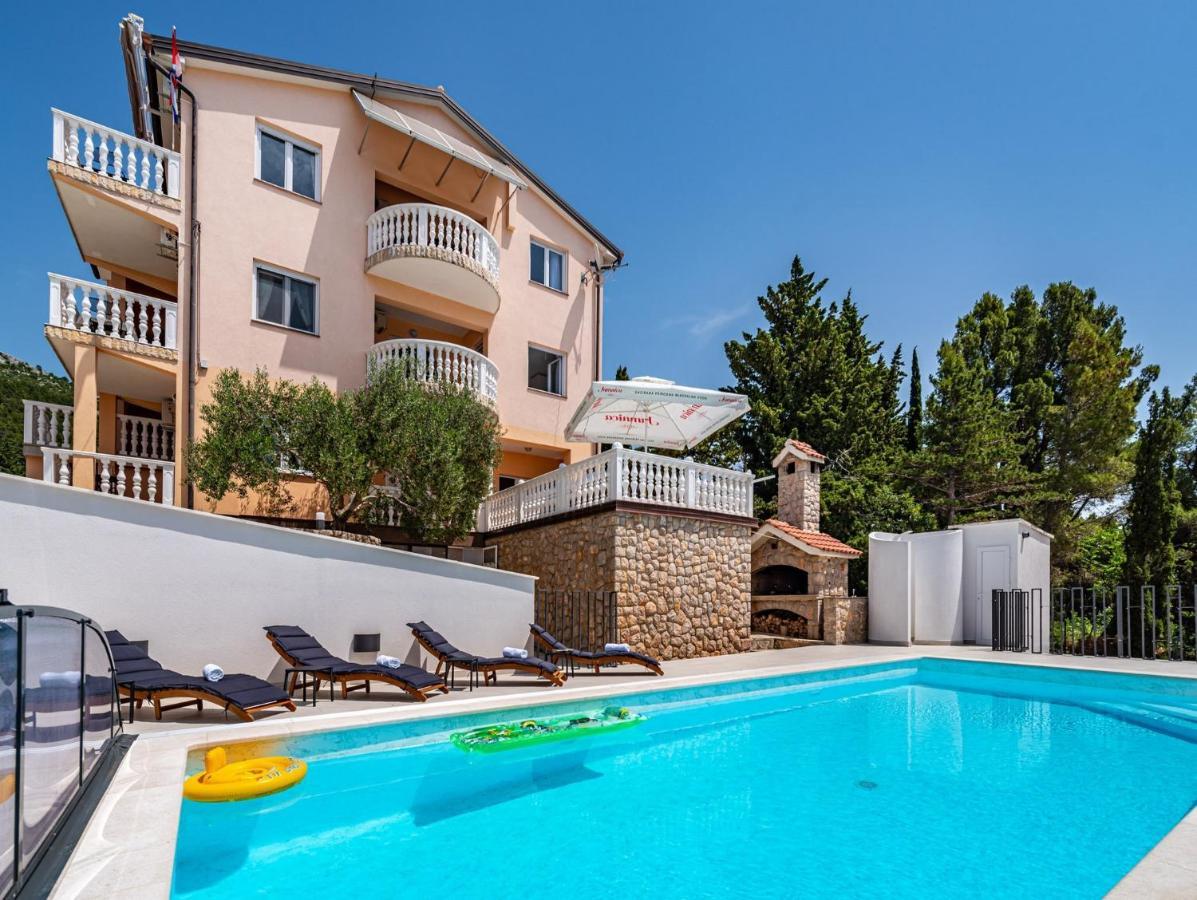 Apartments Prkacin Starigrad Paklenica Rom bilde